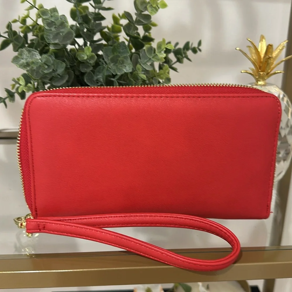 Steve Madden Red Wristlet Wallet Sleek Design